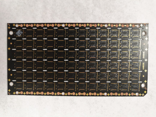 PLCC-4